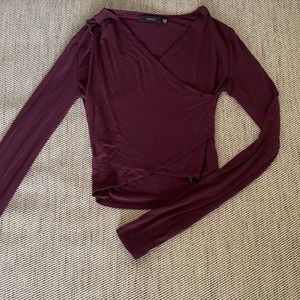 Talula XXS plum color long sleeve crop top